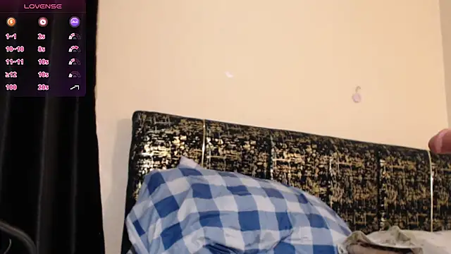 Missthigh online show from March 2, 6:48 pm