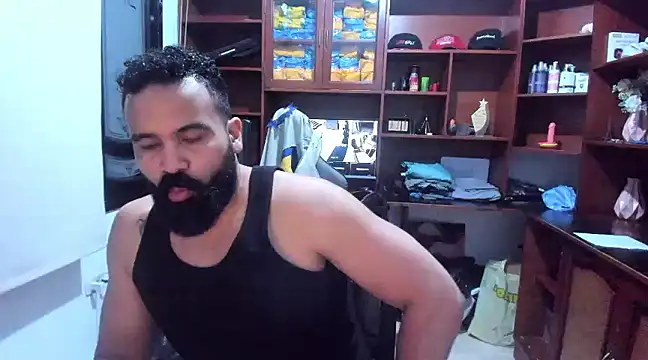 Snapshot of Drako_Argentii chatting on December 22, 3:22 am Drako Argentii online show from December 22, 3:22 am