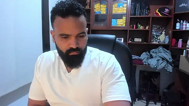 Snapshot of Drako_Argentii chatting on March 4, 7:30 am Drako Argentii online show from March 4, 7:30 am