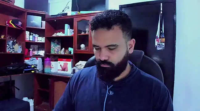 Snapshot of Drako_Argentii chatting on March 12, 3:46 am Drako Argentii online show from March 12, 3:46 am