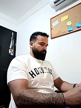 Snapshot of Drako_Argentii chatting on September 11, 5:07 am Drako Argentii online show from September 11, 5:07 am