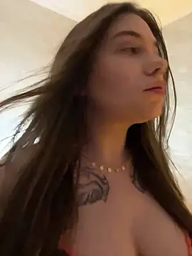 Snapshot of Vikki_toriya chatting on March 5, 10:00 am Vikki toriya online show from March 5, 10:00 am