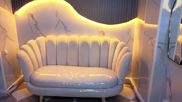 victoria castillo b online show from February 11, 7:52 pm