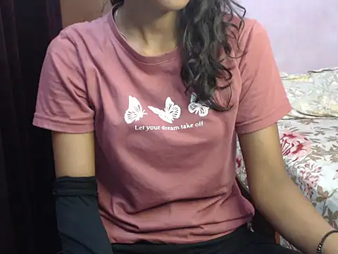 Snapshot of Angel_kiyara chatting on May 31, 5:59 am Angel kiyara online show from May 31, 5:59 am