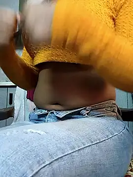 Snapshot of Sarita_7 chatting on January 12, 7:53 am Sarita 7 online show from January 12, 7:53 am