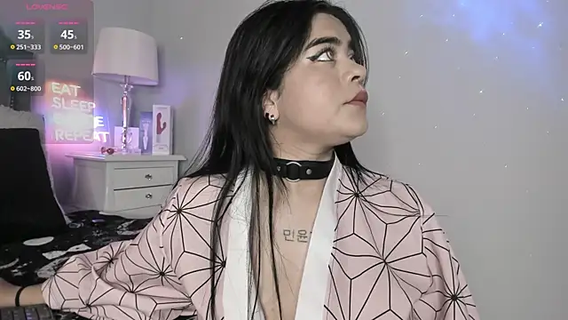 atena hill online show from September 12, 7:25 pm