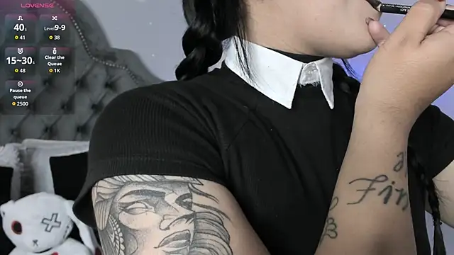 atena hill online show from October 1, 7:09 pm