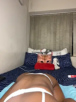 Kinkyy  online show from October 15, 8:31 pm