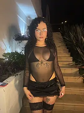 Snapshot of Electra_doll_ chatting on November 13, 11:36 pm Electra doll online show from November 13, 11:36 pm