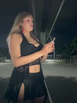 Electra doll  online show from February 11, 1:10 am