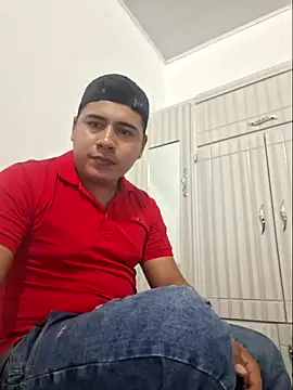 Snapshot of Willner08 chatting on October 23, 12:21 am Willner08 online show from October 23, 12:21 am