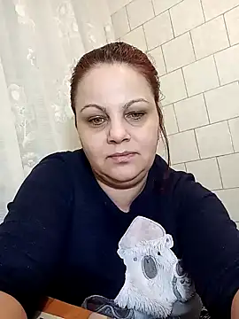 Snapshot of Adelamilfsex chatting on December 5, 6:22 pm Adelamilfsex online show from December 5, 6:22 pm