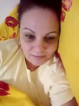 Snapshot of Adelamilfsex chatting on December 8, 7:00 pm Adelamilfsex online show from December 8, 7:00 pm