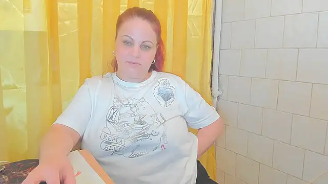 Snapshot of Adelamilfsex chatting on January 18, 9:13 pm Adelamilfsex online show from January 18, 9:13 pm