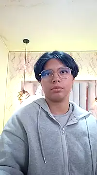 Emmapark  online show from March 2, 11:50 am