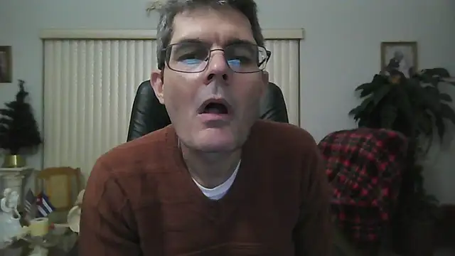 Snapshot of Copfiremen4566 chatting on December 8, 4:04 am Copfiremen4566 online show from December 8, 4:04 am