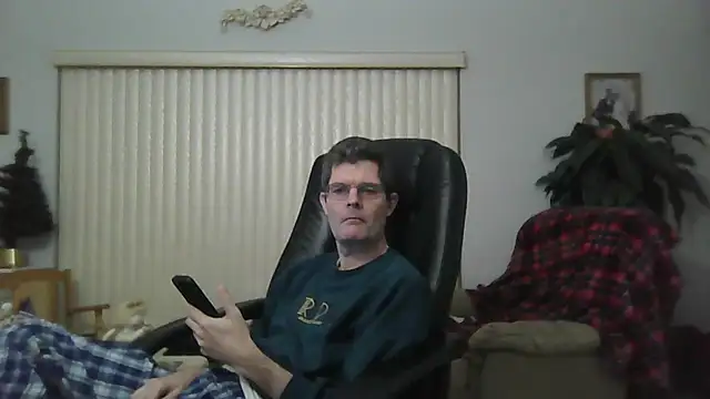 Snapshot of Copfiremen4566 chatting on December 30, 5:48 am Copfiremen4566 online show from December 30, 5:48 am