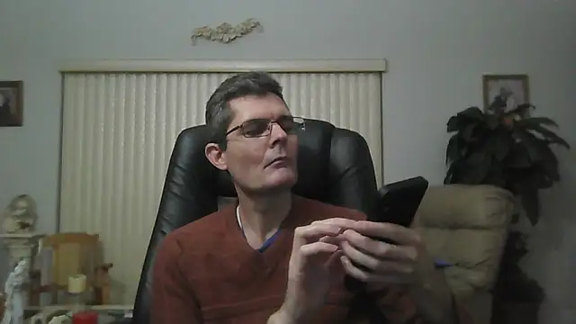 Snapshot of Copfiremen4566 chatting on February 4, 6:14 am Copfiremen4566 online show from February 4, 6:14 am