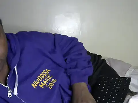 Novah  online show from March 26, 11:21 pm