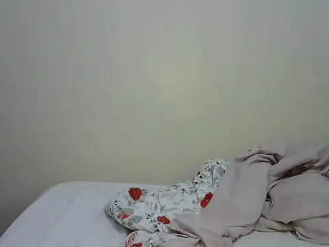 Novah  online show from March 27, 2:50 pm