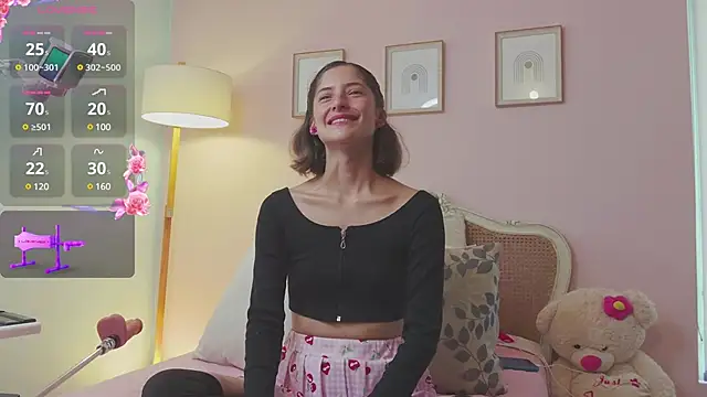 KittyAna online show from February 18, 7:41 pm