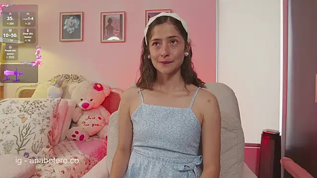 KittyAna online show from October 9, 7:34 pm