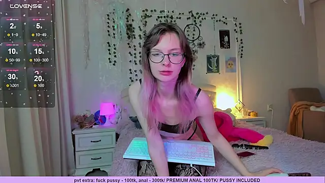 Neko kitsune1 online show from November 12, 5:24 pm