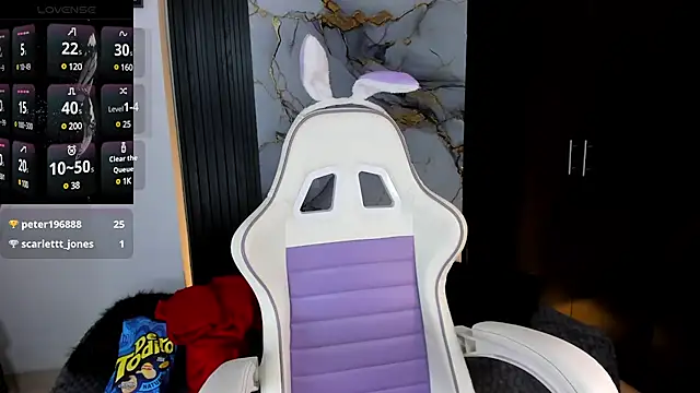 Snapshot of Madison_Jackson chatting on March 8, 1:06 am Madison Jackson online show from March 8, 1:06 am