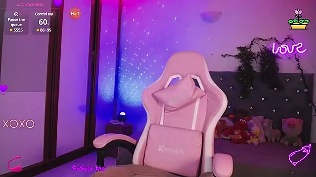 SexyLuna   online show from January 24, 9:58 pm