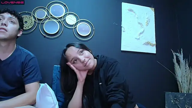 24 7horny  online show from April 5, 7:38 am