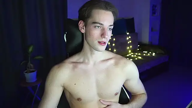 Litmate online show from December 17, 2:28 am