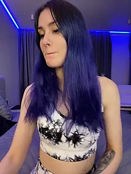 Erotic Synth Goddess online show from January 6, 5:27 pm