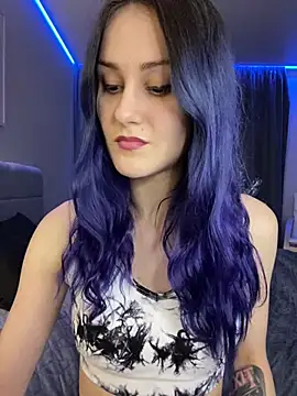 Erotic Synth Goddess online show from January 20, 3:18 pm