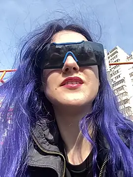 Erotic Synth Goddess online show from March 14, 1:02 pm