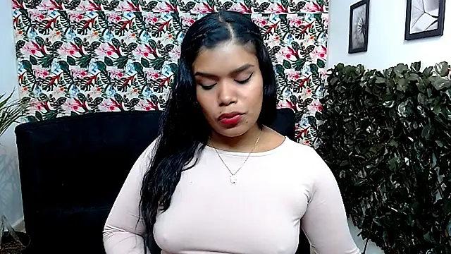 Snapshot of Wendy_Hot_ chatting on January 10, 7:46 am Wendy Hot online show from January 10, 7:46 am