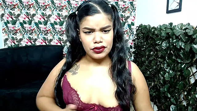 Snapshot of Wendy_Hot_ chatting on February 21, 6:40 am Wendy Hot online show from February 21, 6:40 am