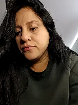 whitegirl0122 online show from February 18, 1:33 pm