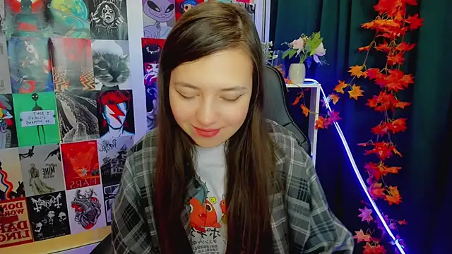 Lina Brownie online show from December 23, 2:13 am