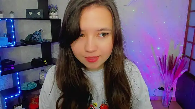 Lina Brownie online show from December 28, 2:22 am