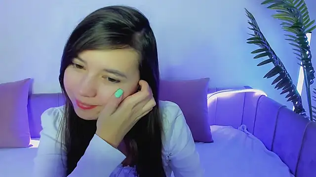 Lina Brownie online show from January 9, 2:11 am