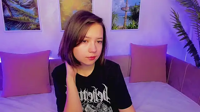 Lina Brownie online show from January 21, 2:11 am