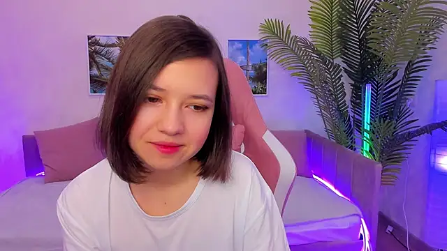 Lina Brownie online show from February 5, 2:19 am