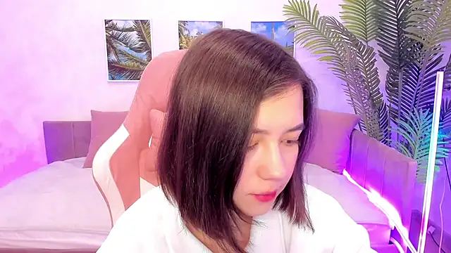 Lina Brownie online show from February 18, 1:54 am