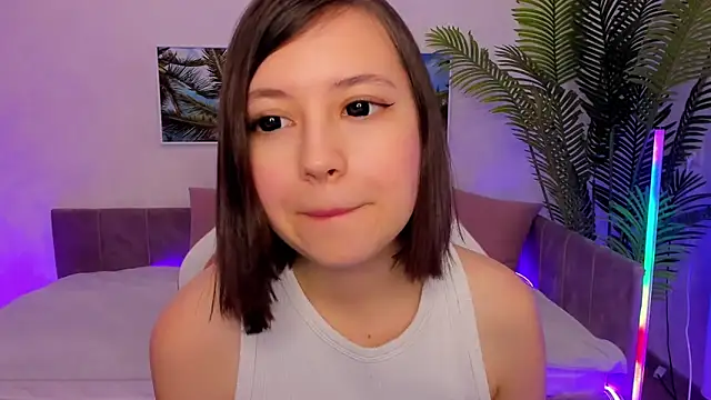 Lina Brownie online show from March 8, 5:07 am