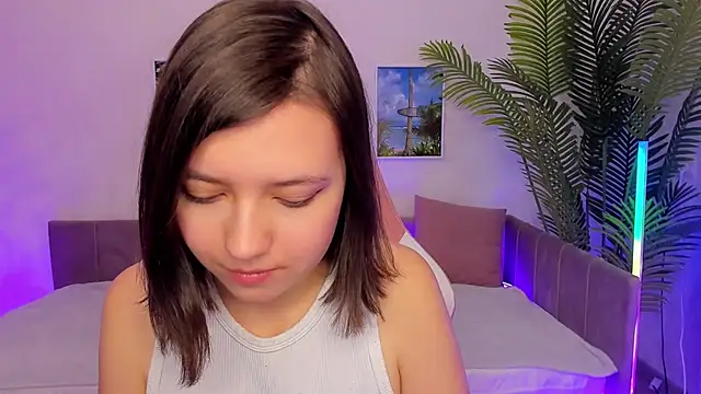 Lina Brownie online show from March 9, 5:33 am