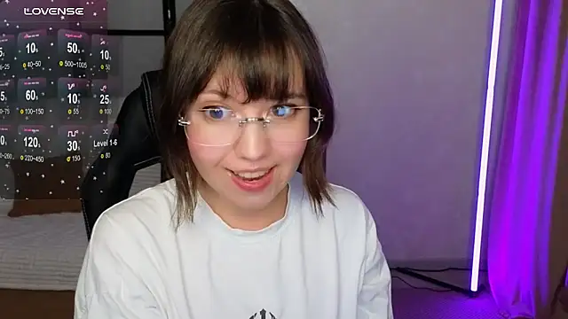 Snapshot of Lina_Brownie chatting on November 27, 3:14 pm Lina Brownie online show from November 27, 3:14 pm