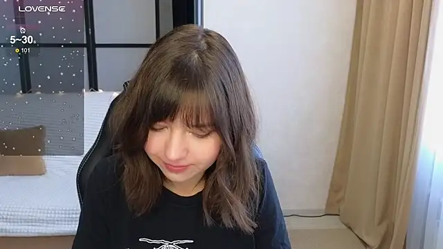 Snapshot of Lina_Brownie chatting on November 28, 3:53 am Lina Brownie online show from November 28, 3:53 am