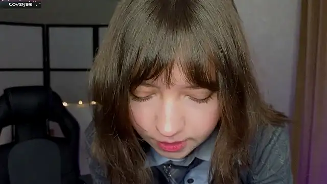 Snapshot of Lina_Brownie chatting on November 29, 10:51 am Lina Brownie online show from November 29, 10:51 am