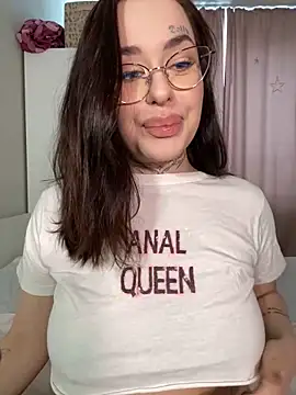 Snapshot of fuckdoll_18 chatting on February 28, 12:09 pm fuckdoll 18 online show from February 28, 12:09 pm