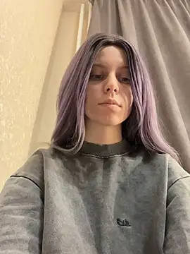 Snapshot of RinaMood chatting on December 9, 2:49 pm RinaMood online show from December 9, 2:49 pm